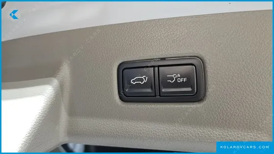 KIA CARNIVAL DIESEL 9-SEATER GRAVITY