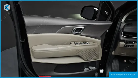 KIA CARNIVAL HEV 9SEATER NOBLESS