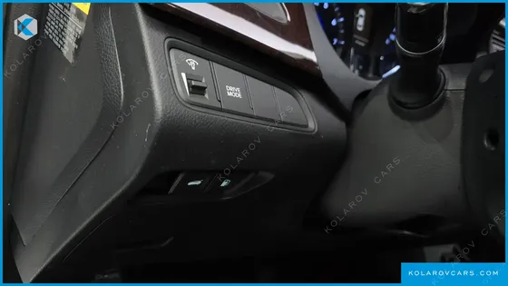 HYUNDAI GRANDEUR HG240 MODERN
