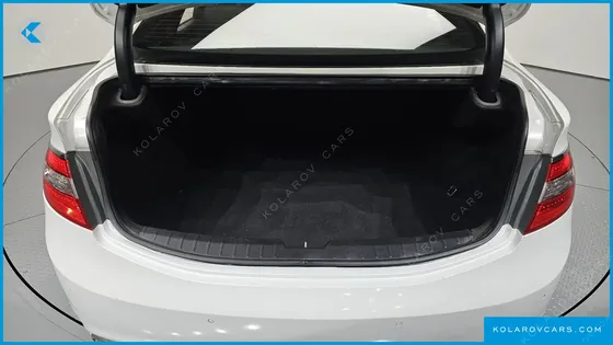 HYUNDAI GRANDEUR HG300 PREMIUM