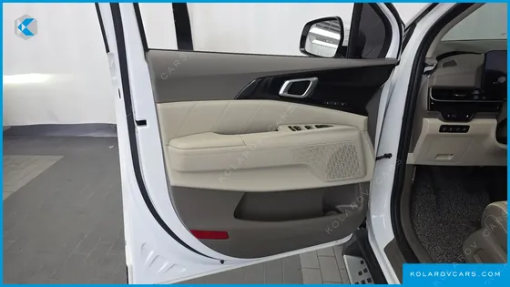 KIA CARNIVAL HEV 7-SEATER HI LIMOUSINE