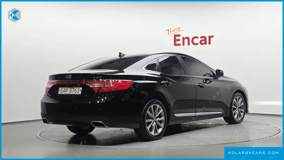HYUNDAI GRANDEUR HG300 PREMIUM