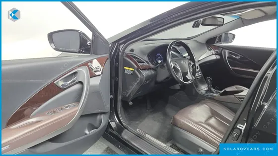 HYUNDAI GRANDEUR HG300 PREMIUM