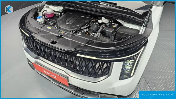 KIA CARNIVAL DIESEL 7-SEATER SIGNATURE