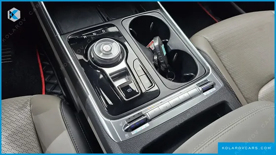 KIA CARNIVAL DIESEL 7-SEATER SIGNATURE