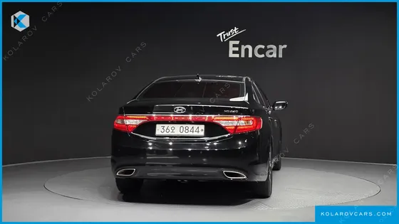 HYUNDAI GRANDEUR HG240 LUXURY
