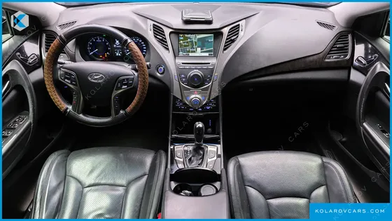 HYUNDAI GRANDEUR HG240 LUXURY