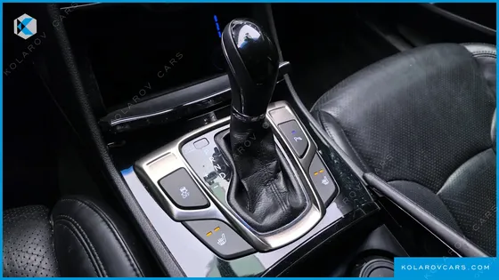 HYUNDAI GRANDEUR HG240 LUXURY