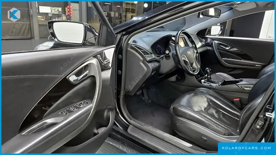 HYUNDAI GRANDEUR HG300 NOBLE