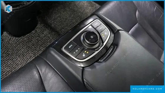HYUNDAI GRANDEUR HG300 NOBLE