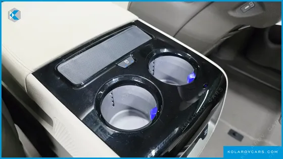 KIA CARNIVAL GASOLINE 7-SEATER GRAVITY