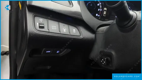 HYUNDAI GRANDEUR HG300 ROYAL