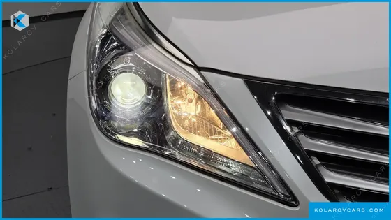 HYUNDAI GRANDEUR HG300 ROYAL