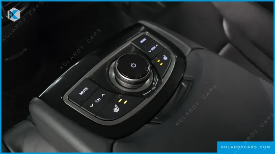 HYUNDAI GRANDEUR HG300 ROYAL