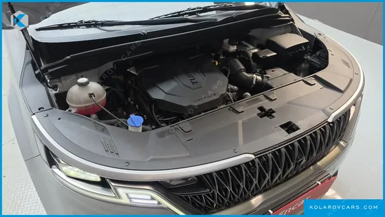 KIA CARNIVAL DIESEL 9-SEATER PRESTIGE