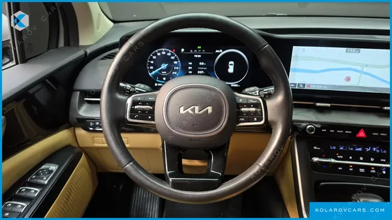 KIA CARNIVAL DIESEL 9-SEATER PRESTIGE