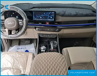 KIA CARNIVAL GASOLINE 9-SEATER GRAVITY