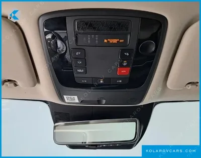 KIA CARNIVAL GASOLINE 9-SEATER GRAVITY