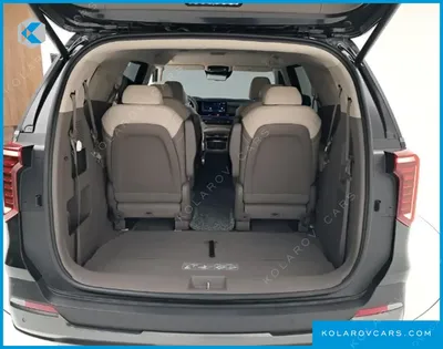 KIA CARNIVAL GASOLINE 9-SEATER GRAVITY