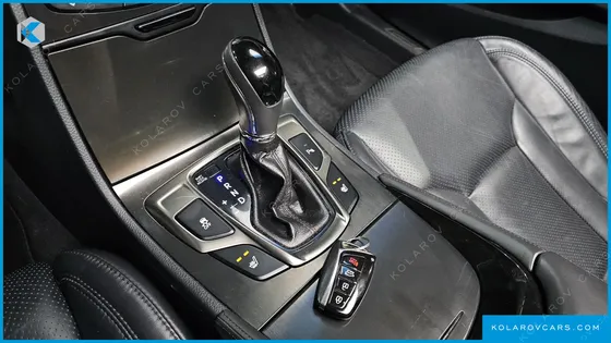 HYUNDAI GRANDEUR HG240 MODERN