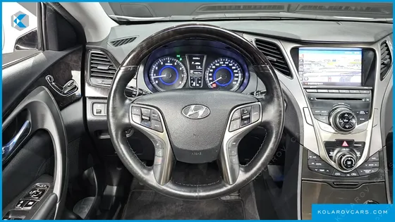 HYUNDAI GRANDEUR HG240 MODERN