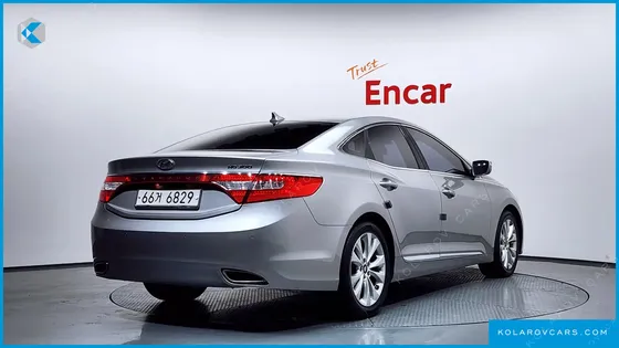 HYUNDAI GRANDEUR HG300 ROYAL
