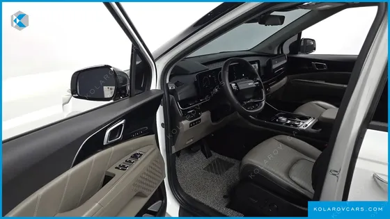 KIA CARNIVAL DIESEL 9-SEATER GRAVITY