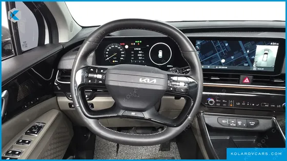 KIA CARNIVAL DIESEL 9-SEATER GRAVITY