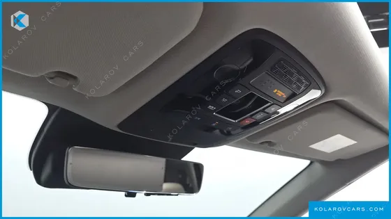 KIA CARNIVAL DIESEL 9-SEATER GRAVITY