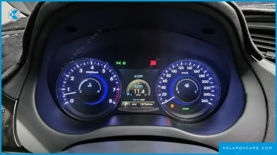 HYUNDAI GRANDEUR HG240 MODERN