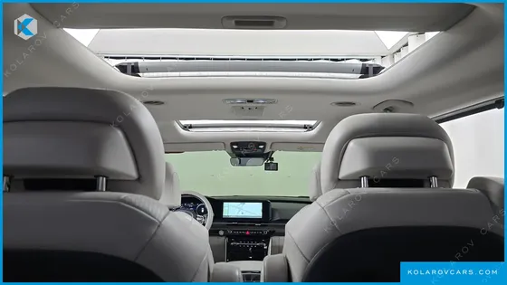 KIA CARNIVAL GASOLINE 7-SEATER SIGNATURE