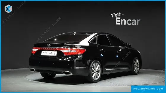 HYUNDAI GRANDEUR HG300 PREMIUM
