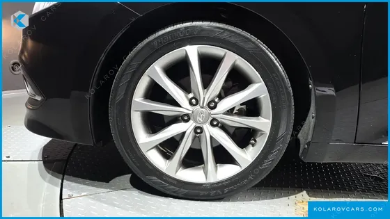 HYUNDAI GRANDEUR HG300 PREMIUM