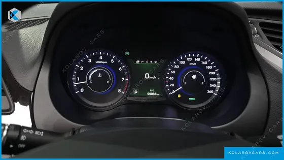 HYUNDAI GRANDEUR HG300 PREMIUM