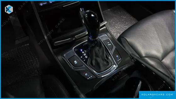 HYUNDAI GRANDEUR HG300 PREMIUM