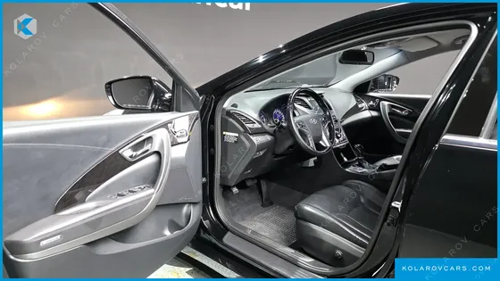 HYUNDAI GRANDEUR HG300 PREMIUM