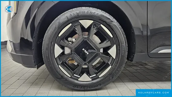 KIA CARNIVAL HEV 9SEATER NOBLESS