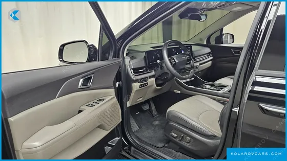 KIA CARNIVAL HEV 9SEATER NOBLESS