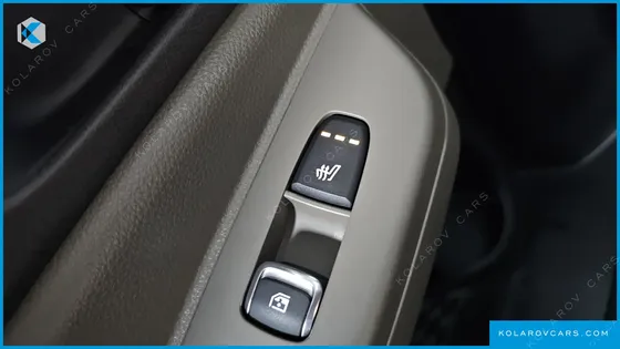 KIA CARNIVAL HEV 9SEATER NOBLESS