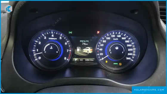 HYUNDAI GRANDEUR HG240 MODERN