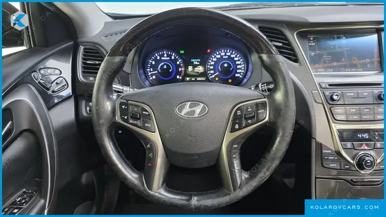 HYUNDAI GRANDEUR HG240 MODERN