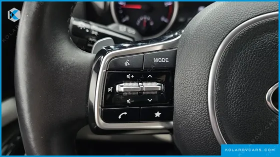 KIA CARNIVAL DIESEL 9-SEATER NOBLESSE