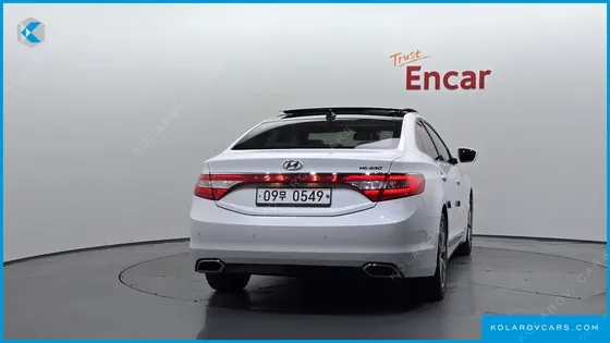HYUNDAI GRANDEUR HG240 MODERN COLLECTION