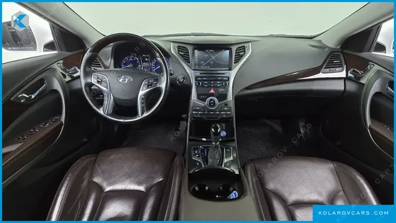 HYUNDAI GRANDEUR HG240 MODERN COLLECTION