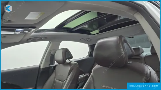 HYUNDAI GRANDEUR HG240 MODERN COLLECTION
