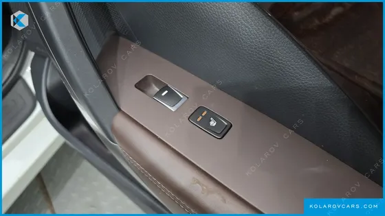 HYUNDAI GRANDEUR HG240 MODERN COLLECTION