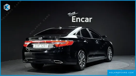 HYUNDAI GRANDEUR HG240 LUXURY