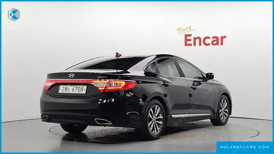 HYUNDAI GRANDEUR HG240 LUXURY