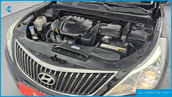 HYUNDAI GRANDEUR HG240 LUXURY