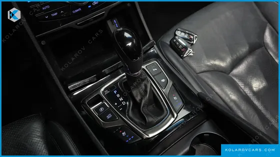 HYUNDAI GRANDEUR HG300 NOBLE